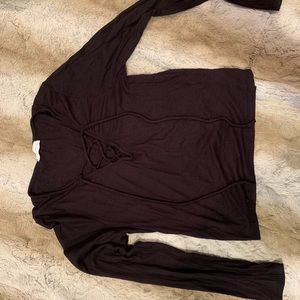 Black long sleeve lace up crop top